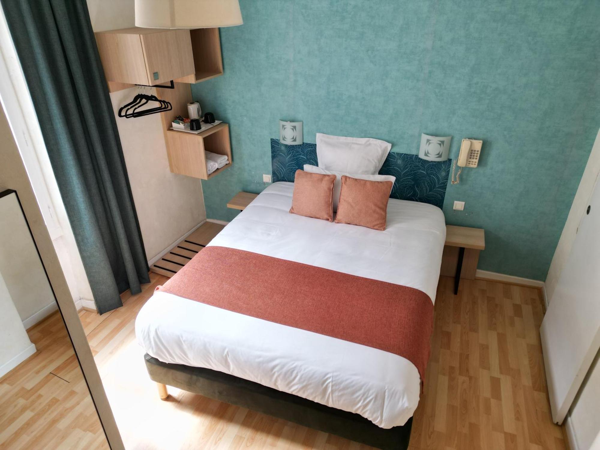 Les Platanes Hotel Villeneuve-sur-Lot